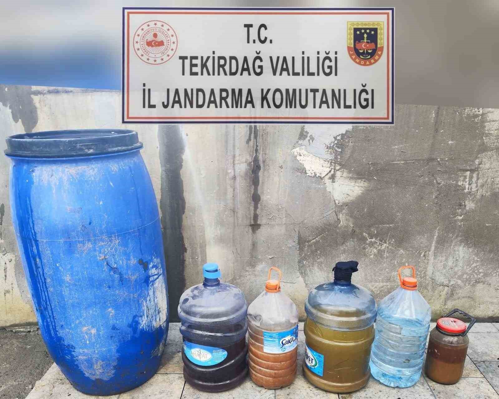 Tekirdağ’da 120 litre sahte alkol ele geçirildi