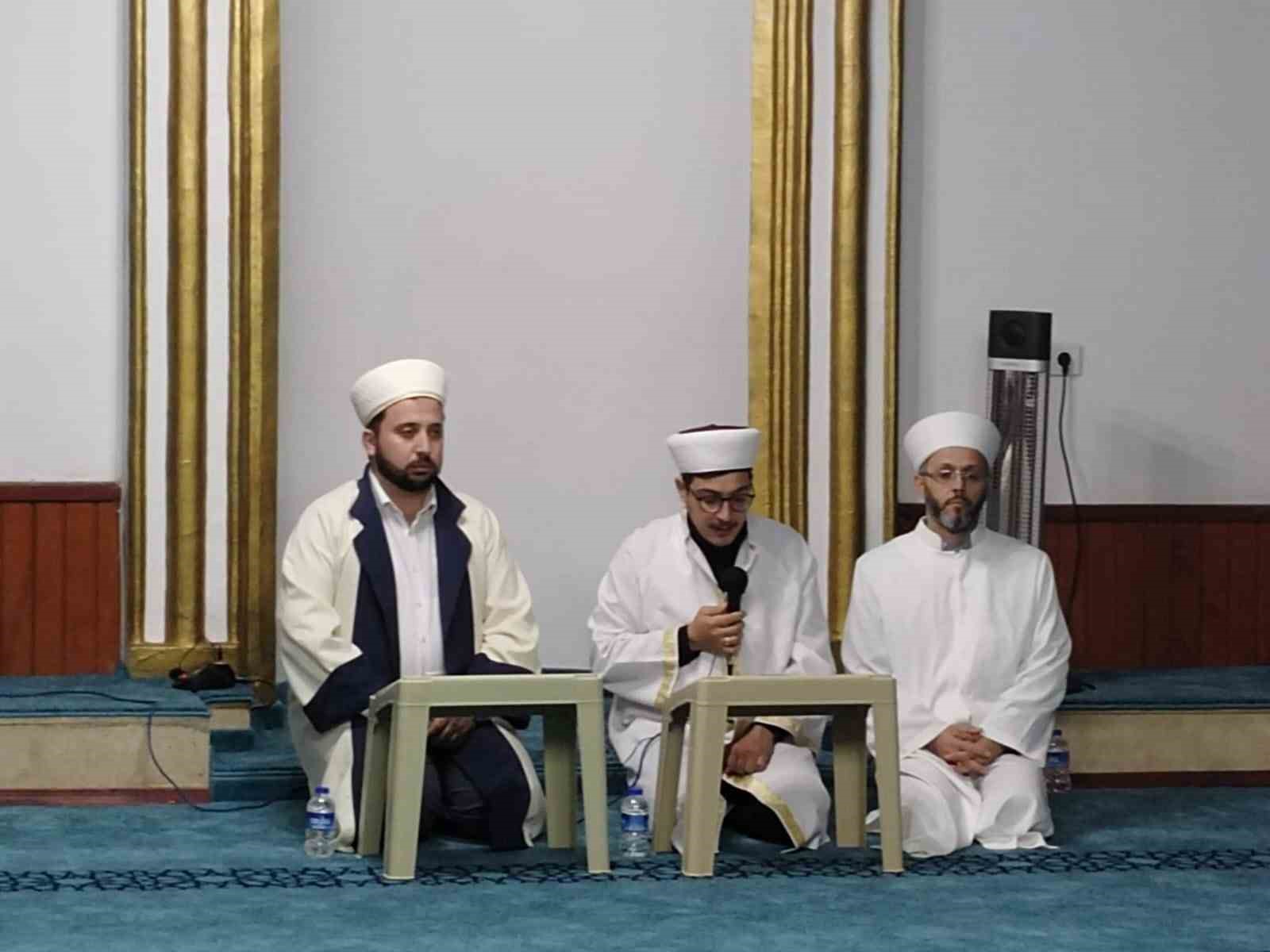 Köyceğiz’de Regaib Kandili ihya edildi

