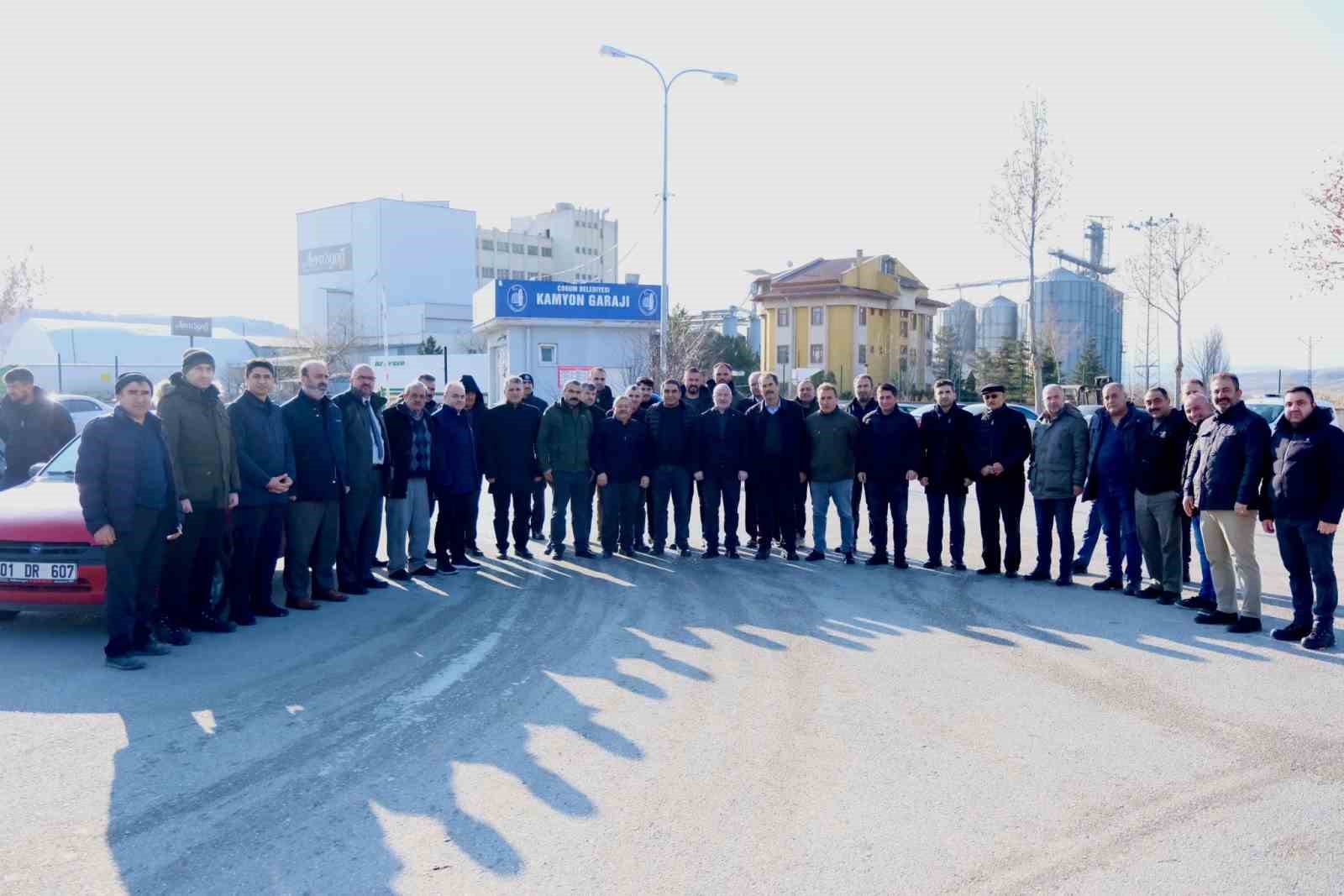 Belediye&rsquo;den kamyon garajına neşter
