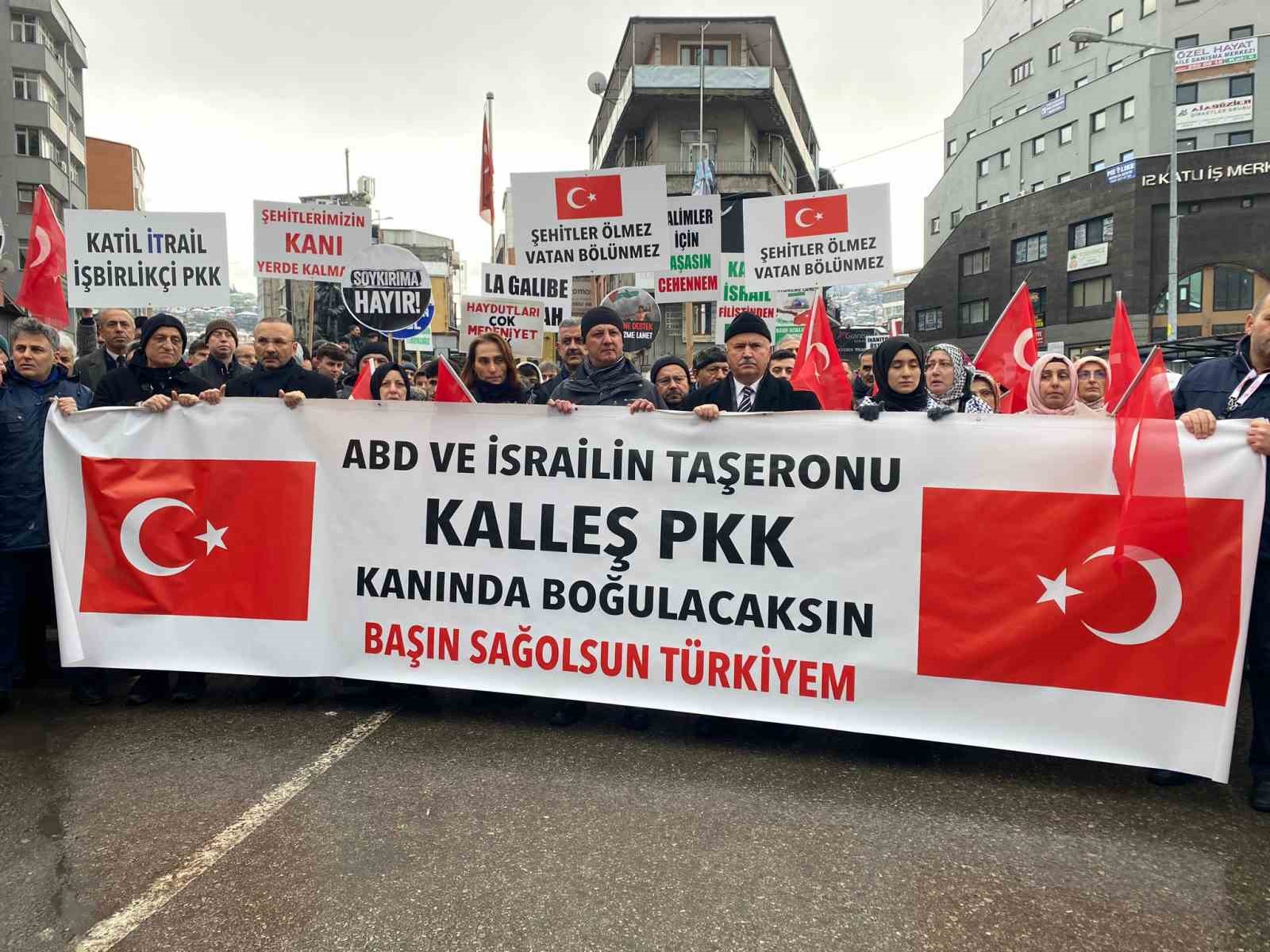 Zonguldak’ta şehitlere saygı yürüyüşü