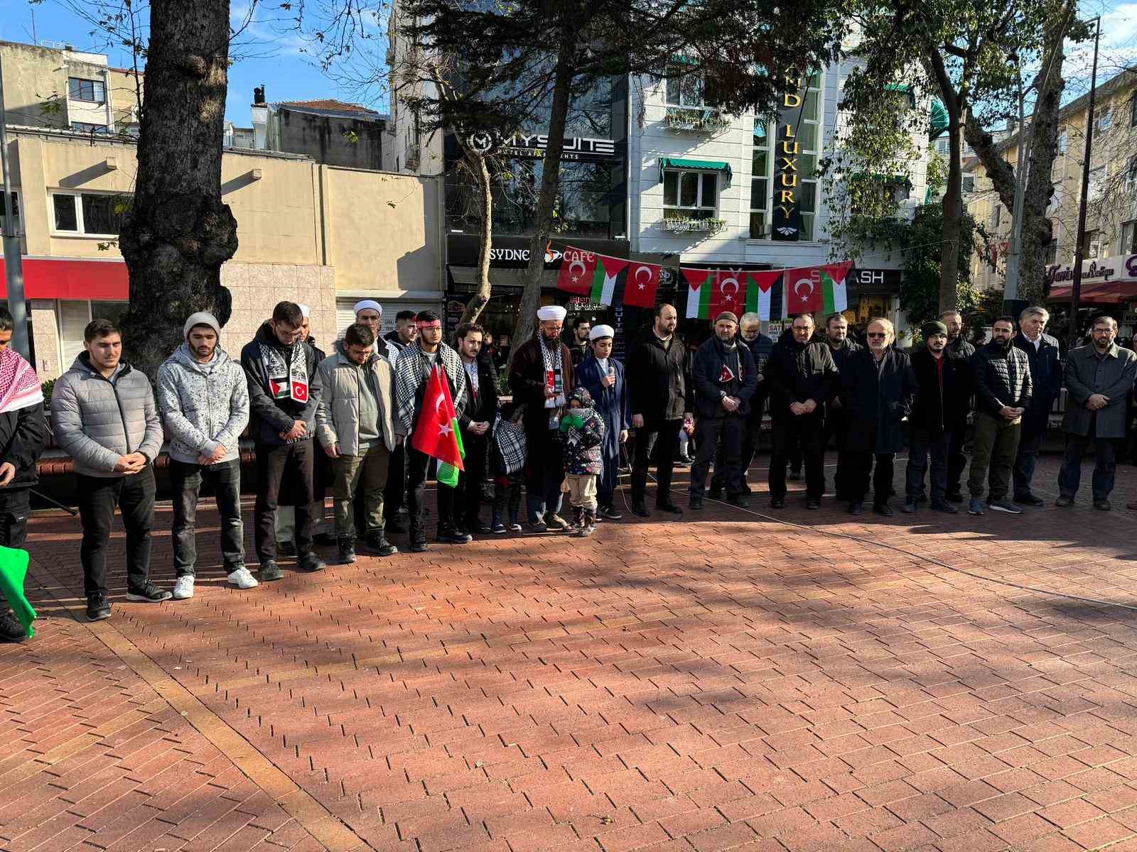 Yalova&rsquo;dan Gazze i&ccedil;in acil ateşkes &ccedil;ağrısı
