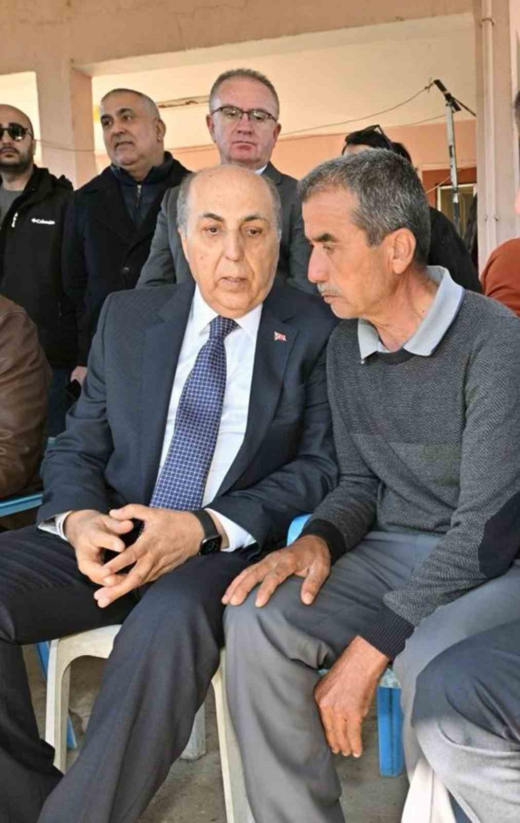 AK Parti Muğla Büyükşehir Adayı Ayaydın yaralı askerin ailesini ziyaret etti
