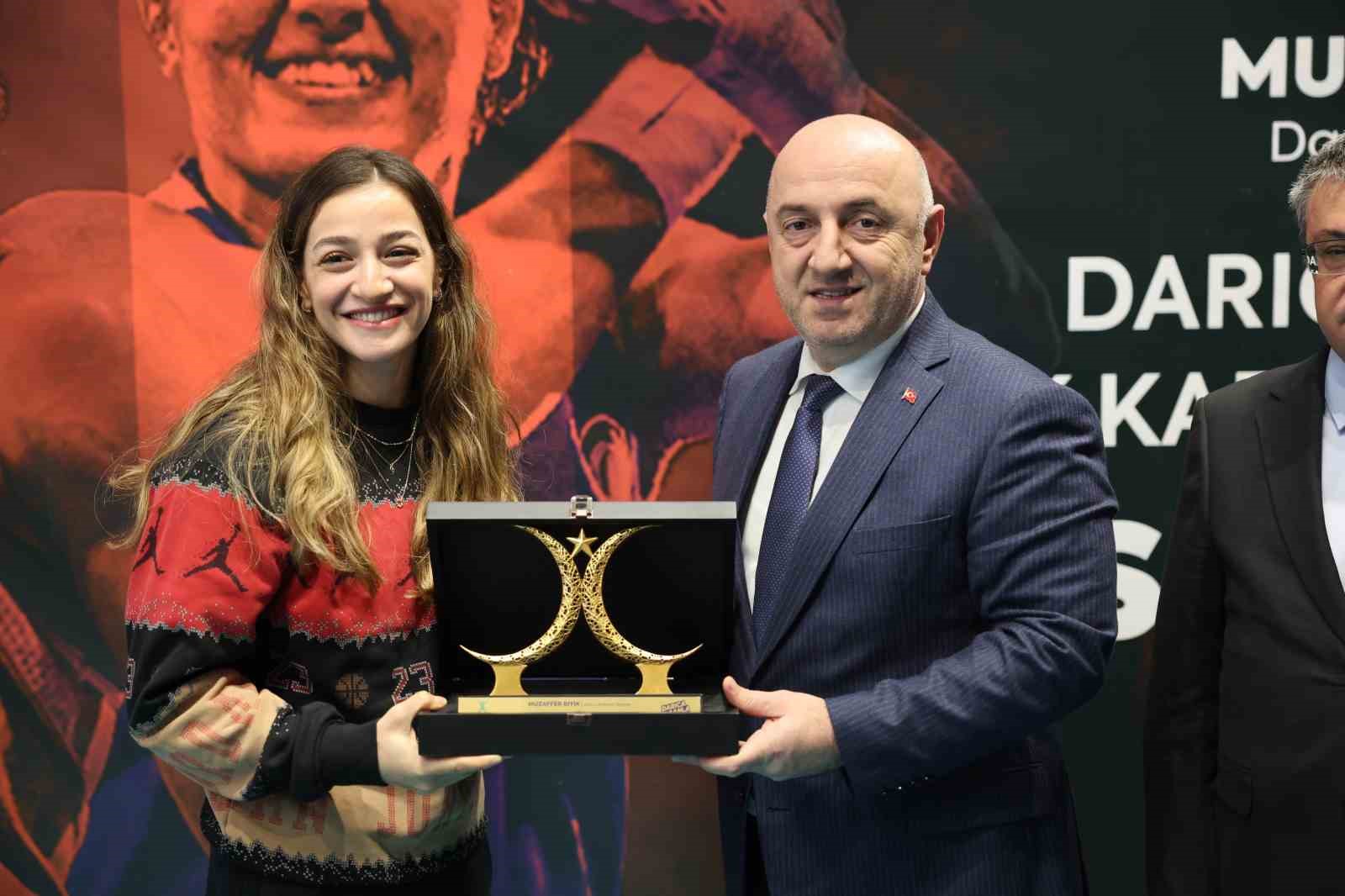 Darıca’da düzenlenen Türkiye Büyük Kadınlar Boks Şampiyonası sona erdi