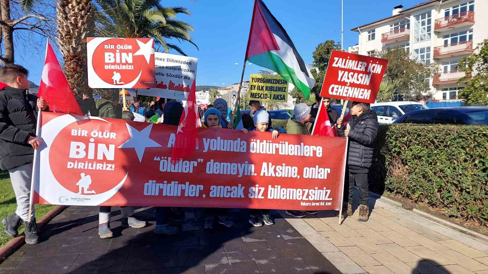 Zonguldak’ta teröre tepki, Gazze’ye destek yürüyüşü düzenlendi