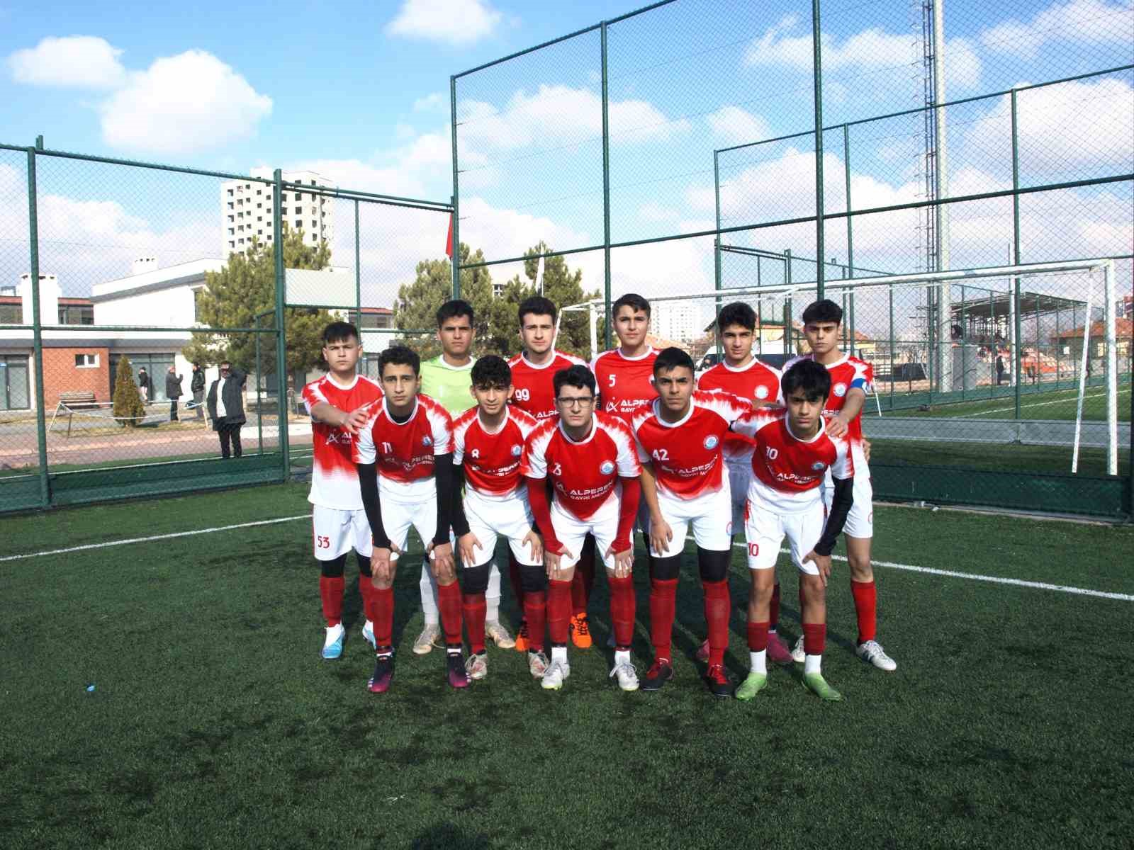 Kayseri U18 Ligi: G&uuml;ltepespor: 15 - E.M.D&ouml;ğerspor:1
