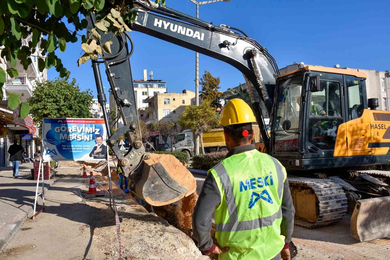 Erdemli’de içme suyu hatları yenileniyor
