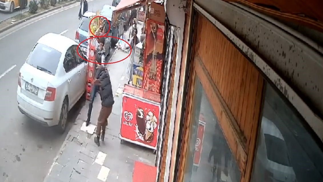Diyarbakır’da husumetli iki grup arasında silahlı kavga: 1 ölü, 3 yaralı