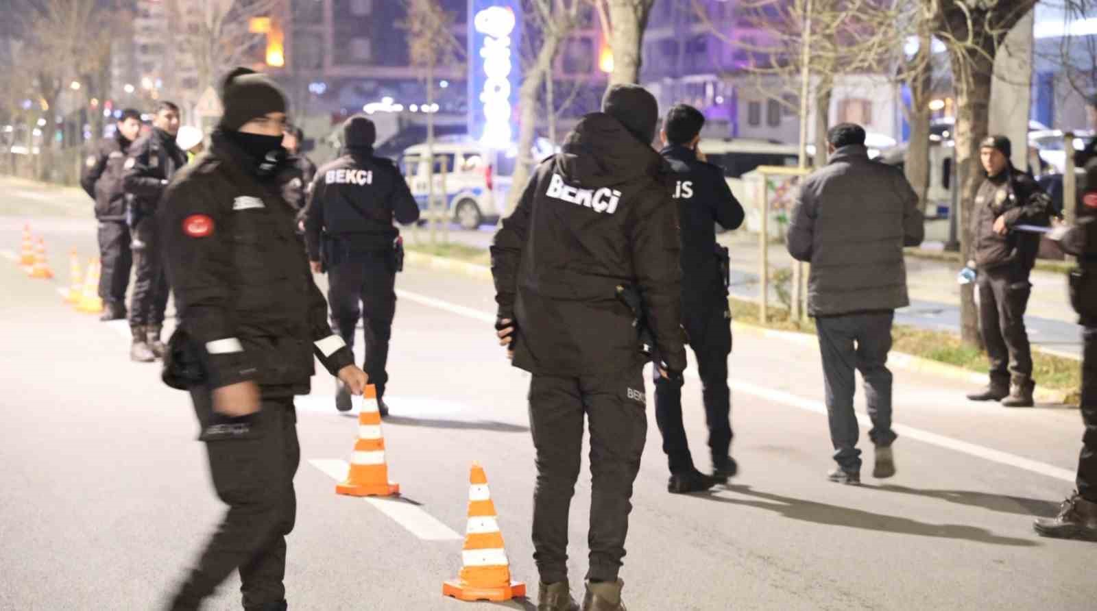 Aksaray’da yakalanan 35 aranan şahıstan 10’u tutuklandı