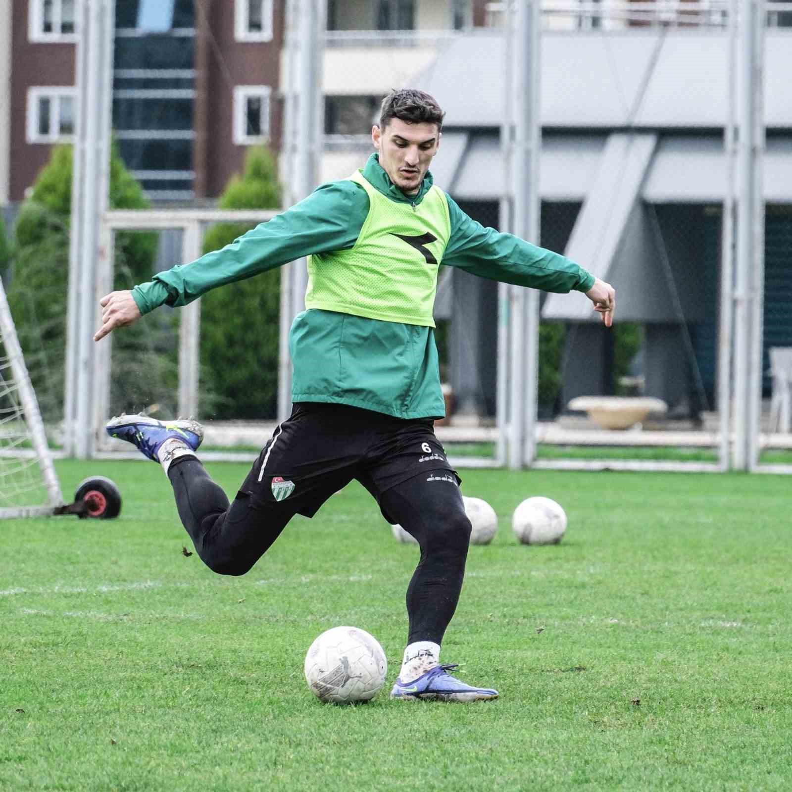 Bursaspor&rsquo;da Karacabey Belediyespor ma&ccedil;ı hazırlıkları başladı
