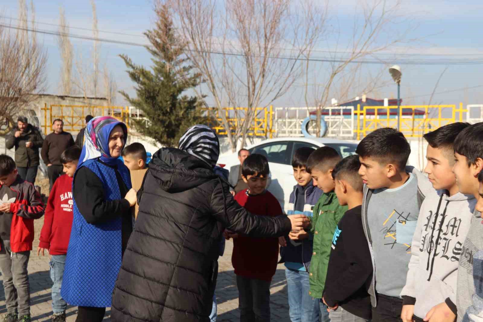 Sömestir tatilinin son haftasında öğrencilere sürpriz
