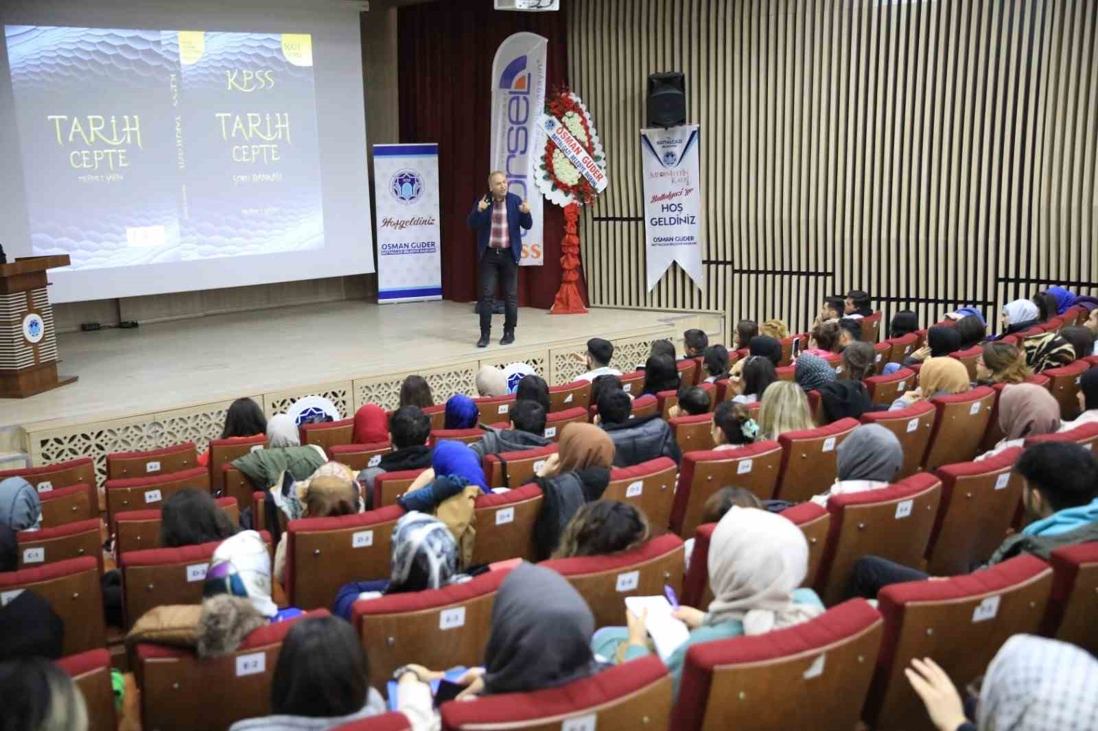 Battalgazi Belediyesi tarafından düzenlenen KPSS tekrar kampına yoğun ilgi
