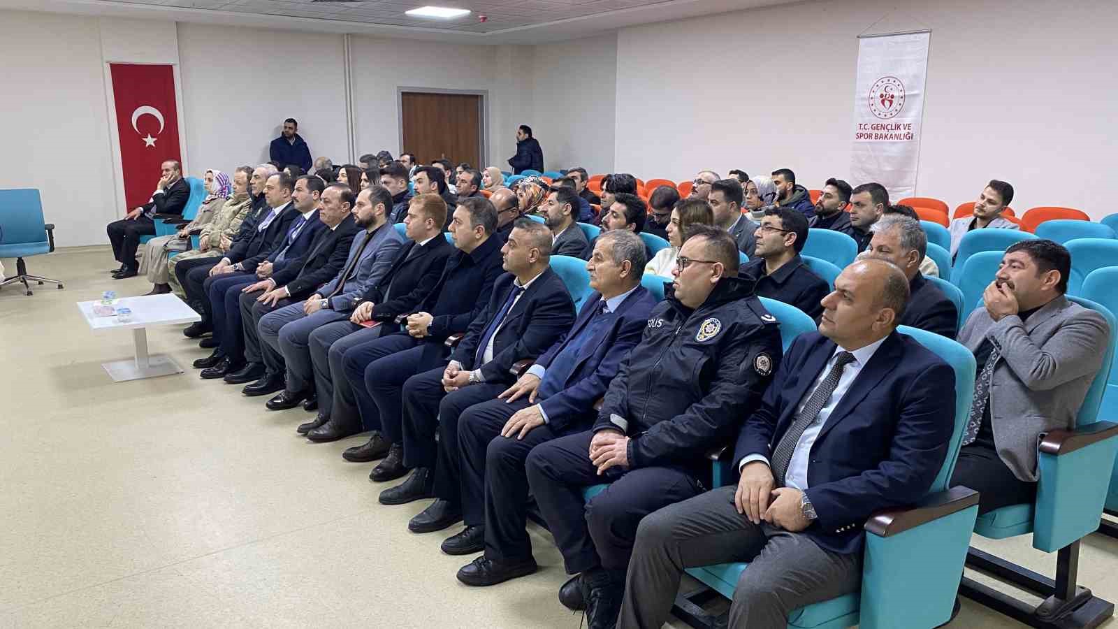 “Küçük Dokunuşlar Büyük Hayaller” projesinin tanıtım toplantısı yapıldı
