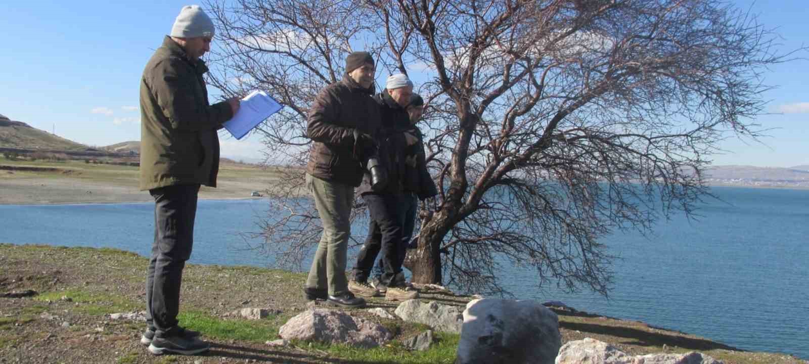 Elazığ’da su kuşu popülasyonunun tespiti için çalışma yapıldı

