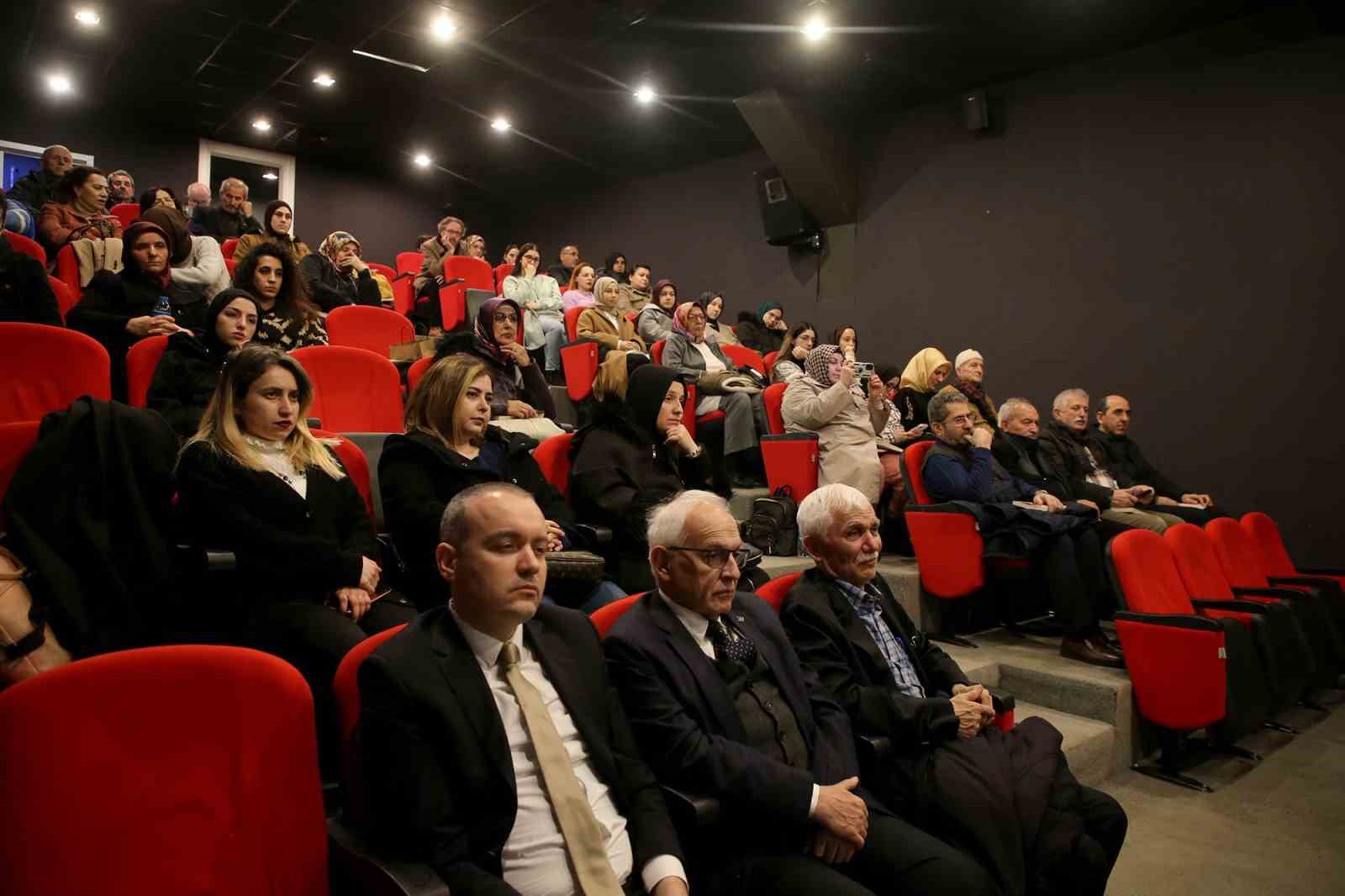 Prof. Dr. Orhan Okay, öğrencileri tarafından yad edildi