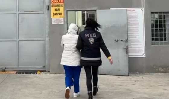 Samsun’da 55 yıl hapis cezası bulunan kadın yakalandı