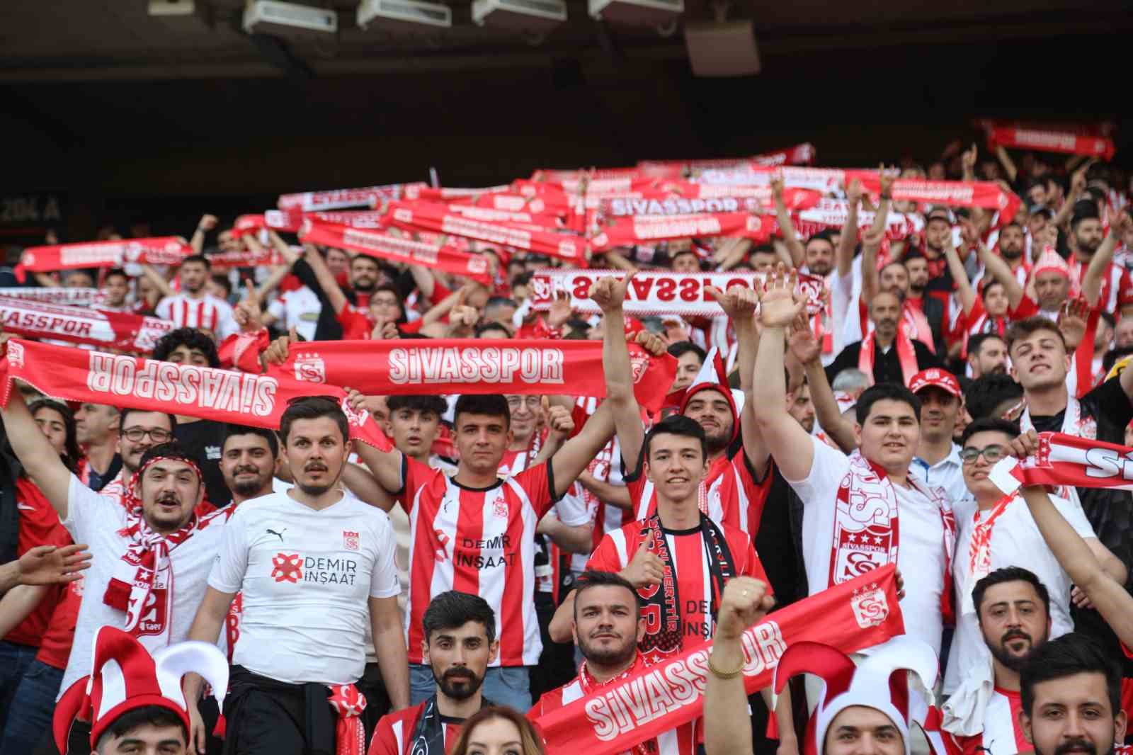 Sivasspor’dan kombinelere yüzde 50 indirim