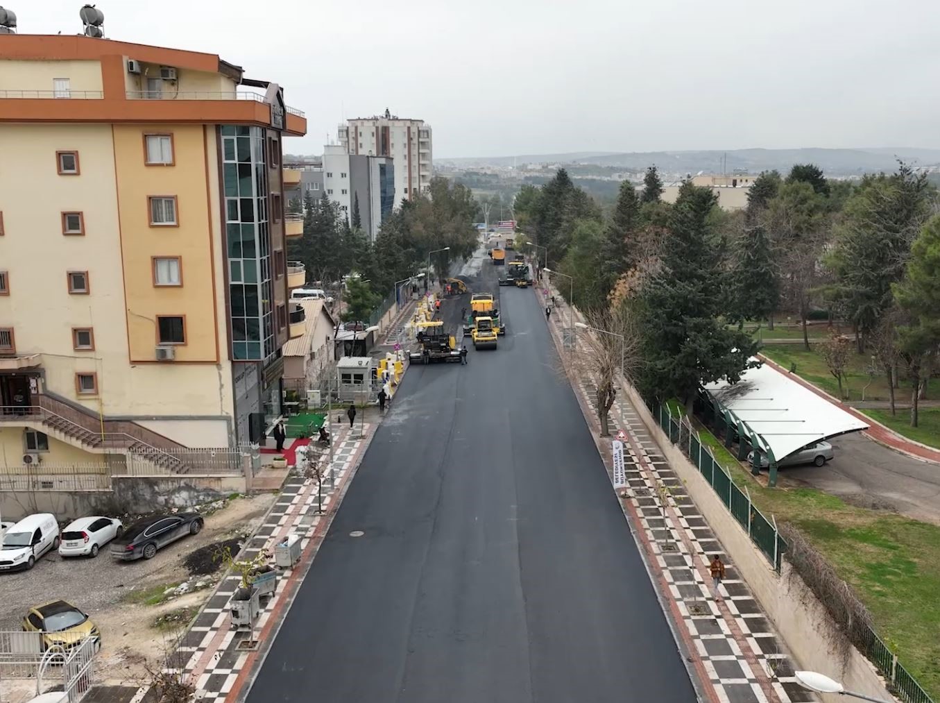 Büyükşehir’den sıcak asfalt çalışması