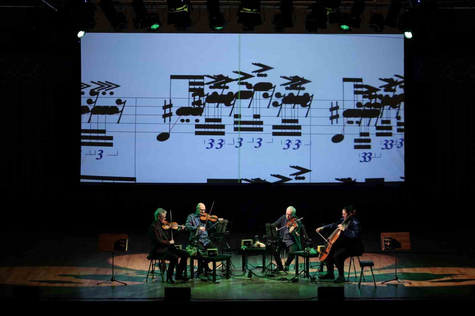 Kronos Quartet’ten İş Sanat’ta dünya prömiyeri
