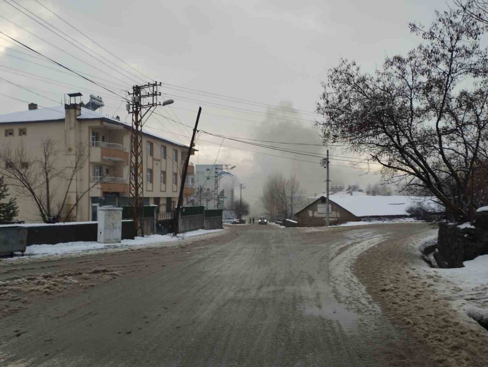 Varto’da hava kirliliği arttı, vatandaşlar doğal gaz istiyor