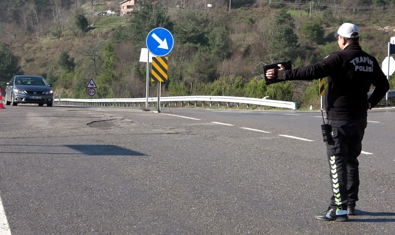 Amasra ilçesinde trafik denetimler artıyor