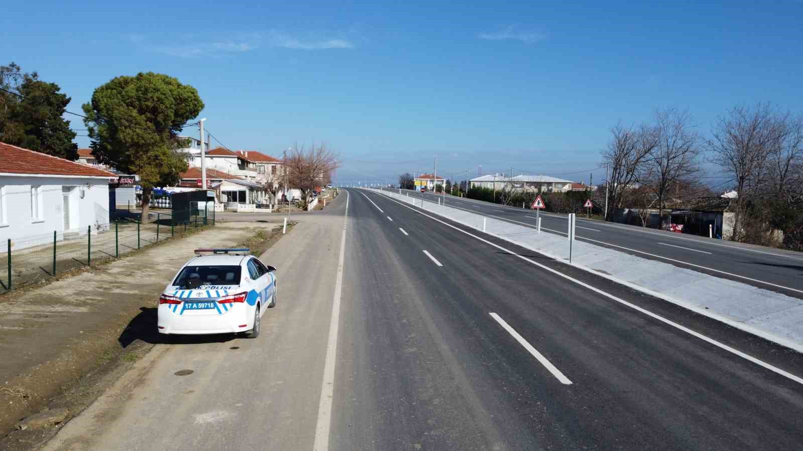 Gelibolu B&ouml;lge Trafik Denetleme İstasyonu Amirliği ekiplerinden trafik denetimi
