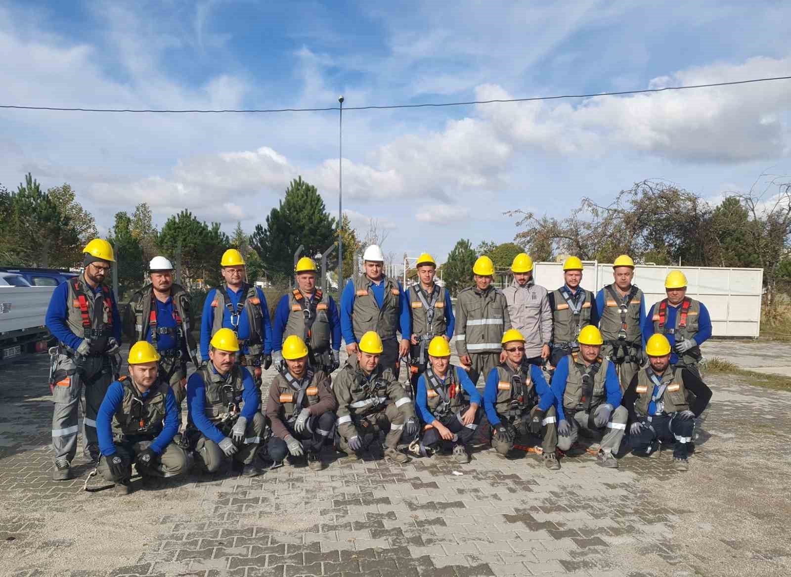 Elektrik dağıtım sistemi bakımdan geçti, planlı kesintiler yüzde 12,5 azaldı