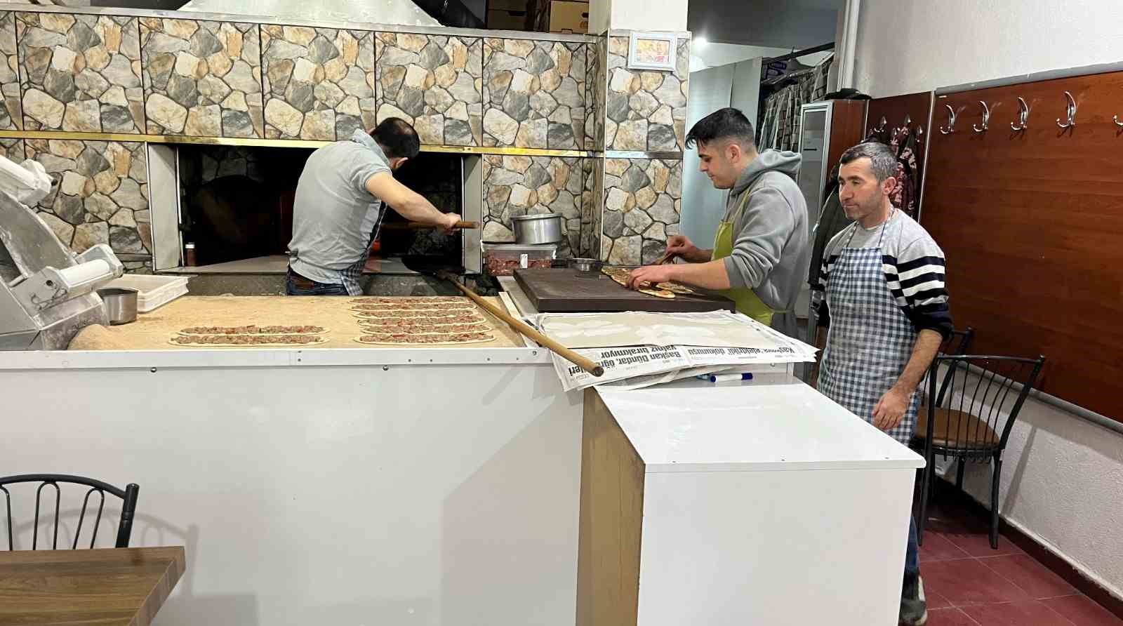 Hisarcık&rsquo;ta &ccedil;ırak ve kalfalığa talep arttı

