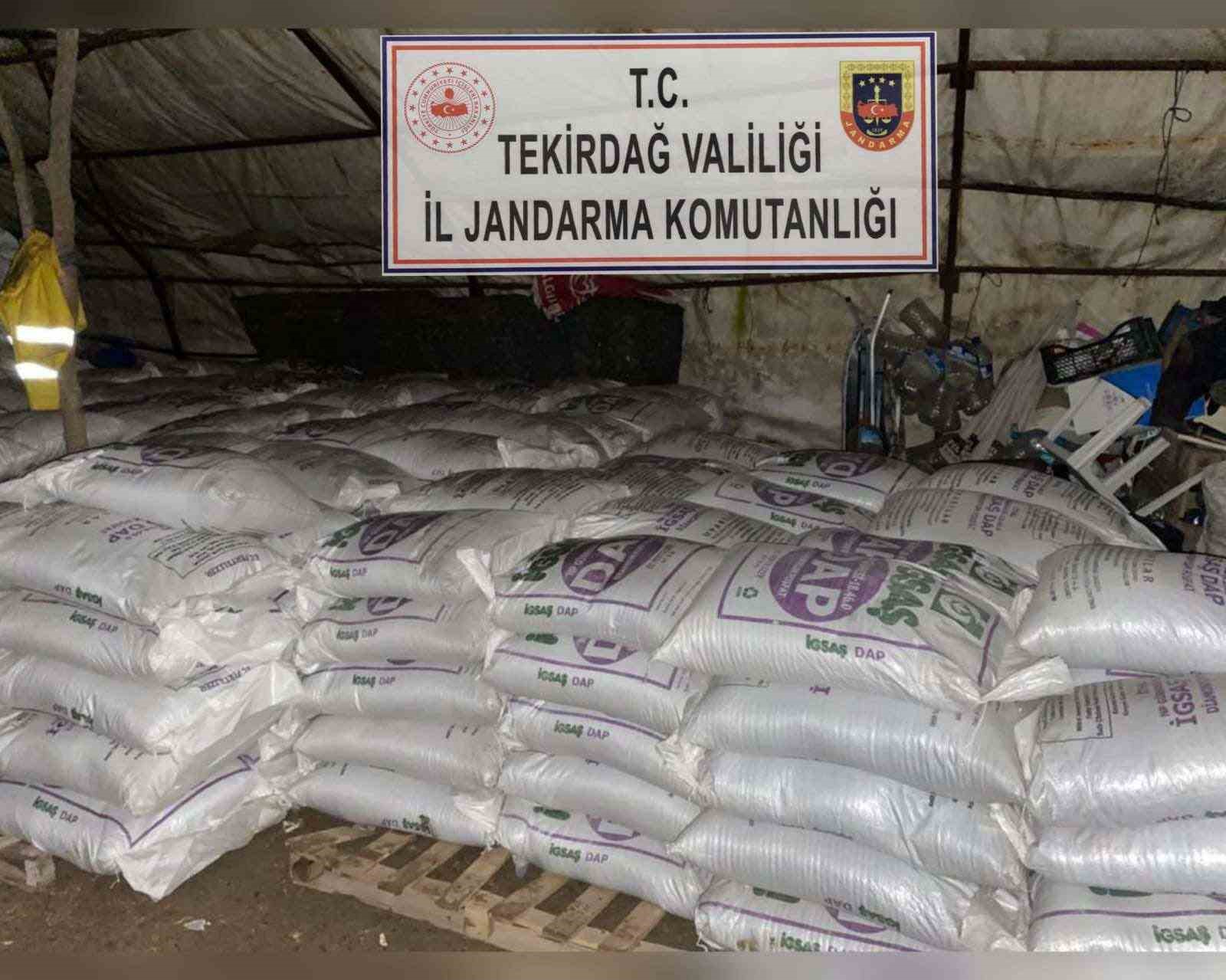 Tekirdağ’da 17 ton sahte gübre ele geçirildi