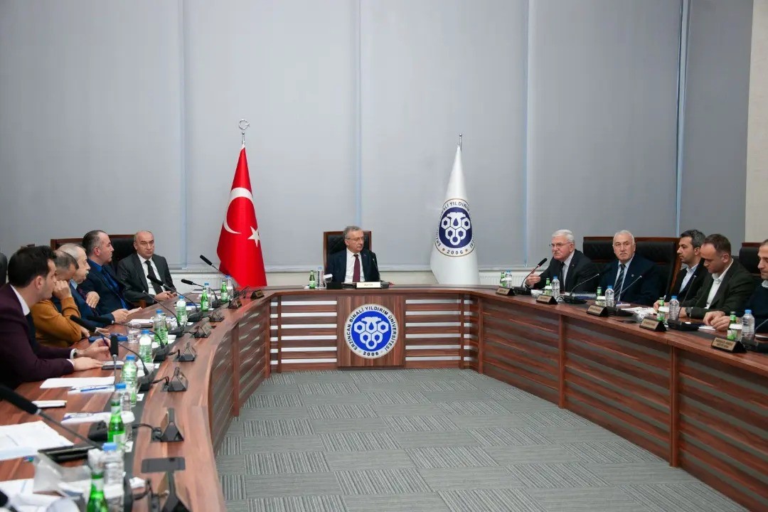 EBYÜ’de 5 yıllık stratejik plan hazırlığı için istişare toplantısı yapıldı