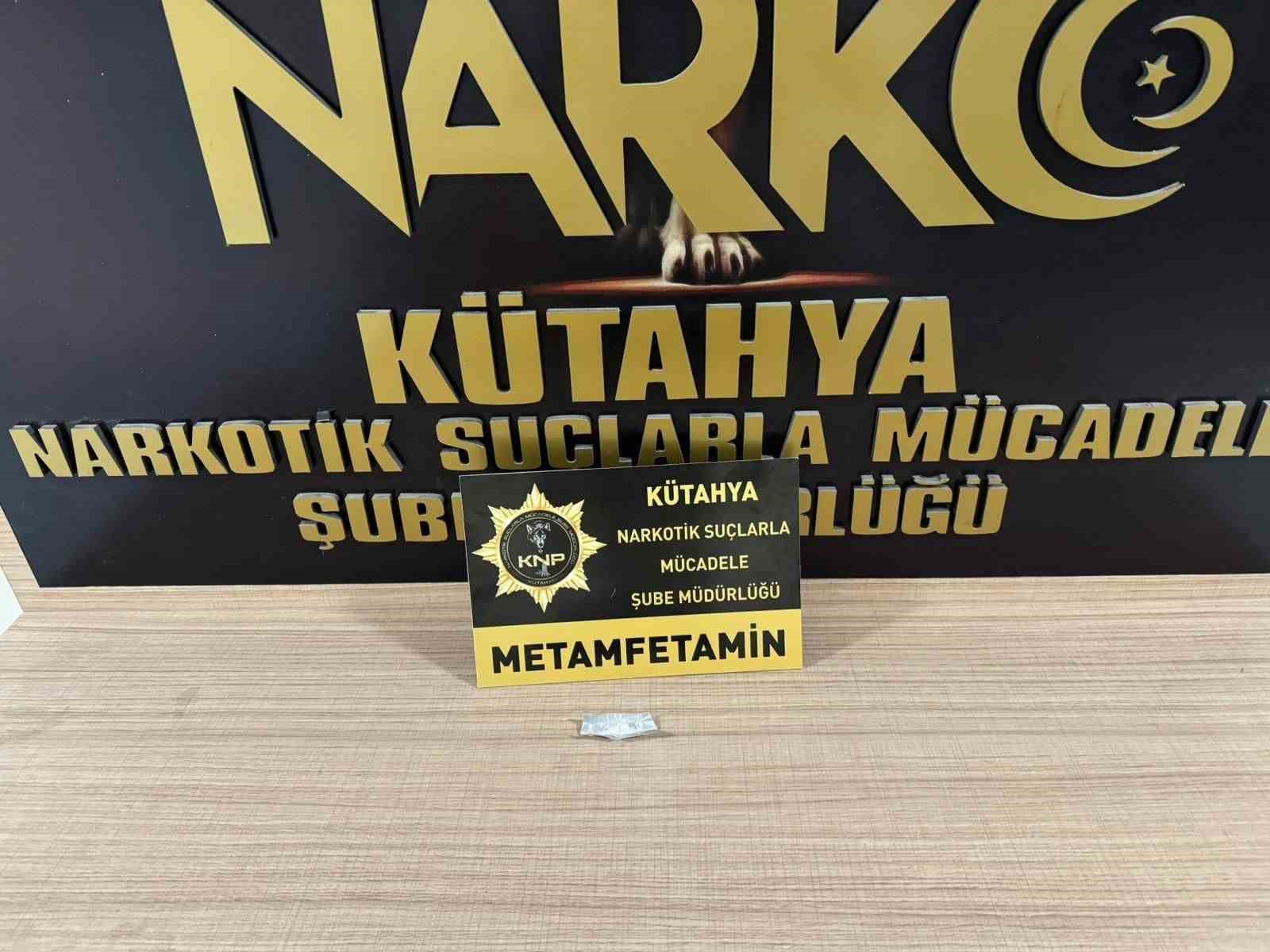 Kütahya’da uyuşturucu satıcısı tutuklandı