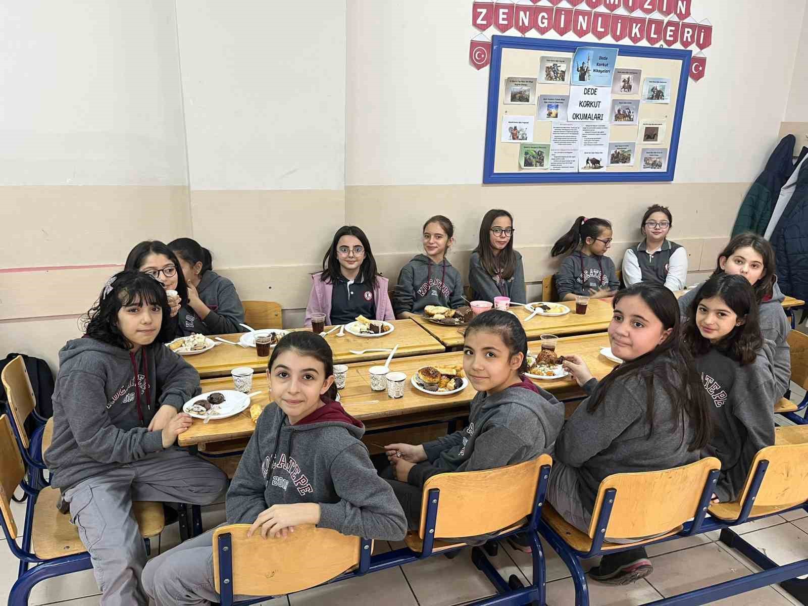 Kocatepe Ortaokulu&rsquo;ndan anlamlı bağış
