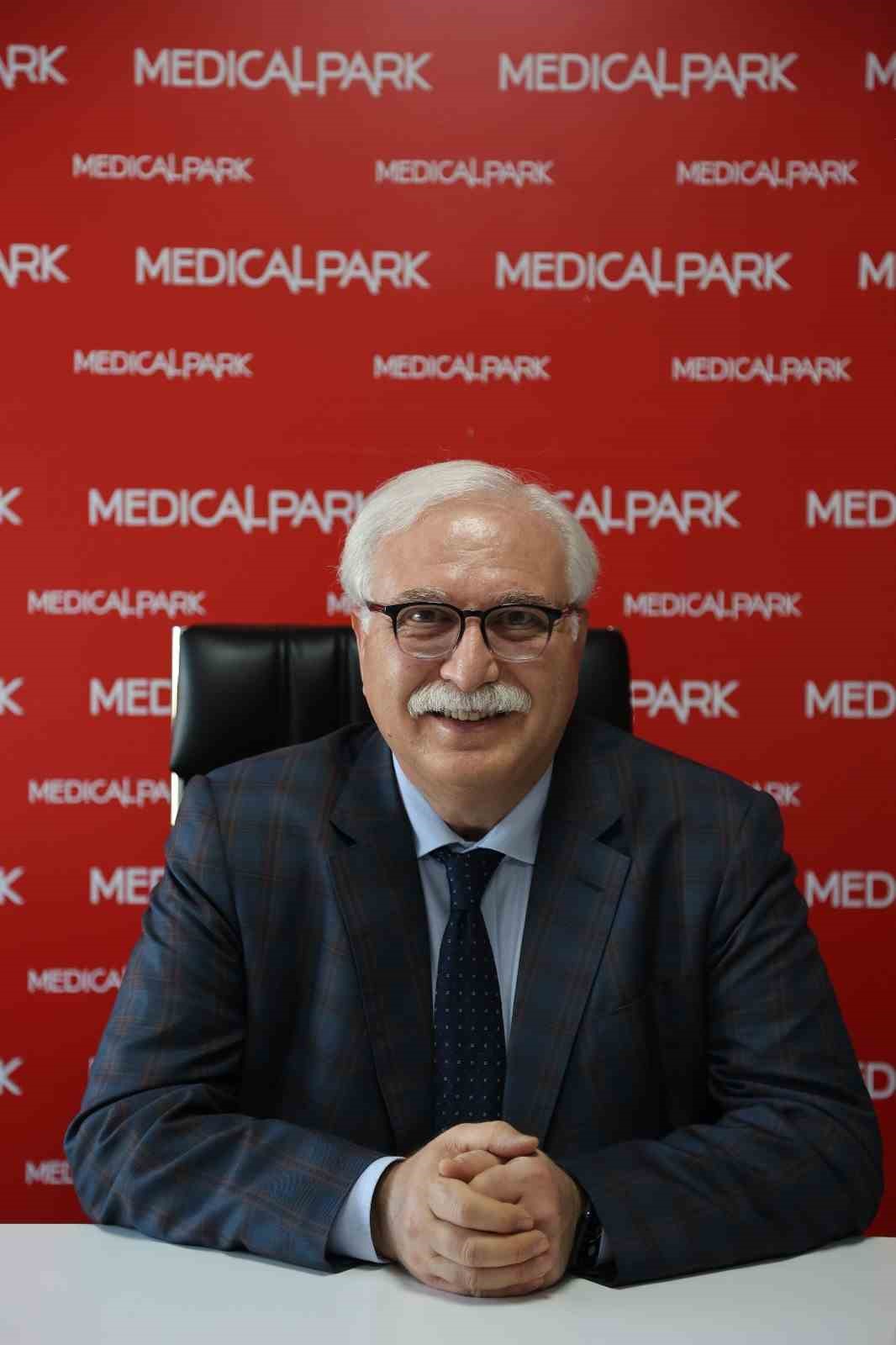 Prof. Dr. Tevfik Özlü: "Nezledir, griptir geçer denilirse sonuç üzücü olabilir”
