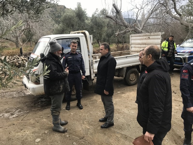 Kaymakam Memiş, selden zarar gören mahalleleri ziyaret etti