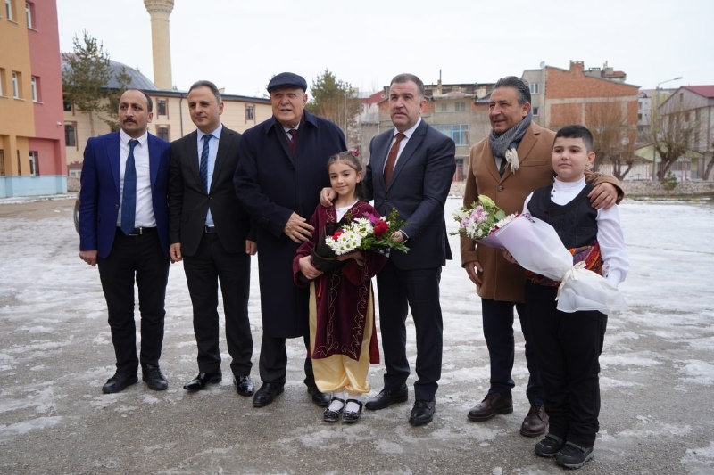 Bayburt’ta 14 bin 935 öğrenci karne sevinci yaşadı
