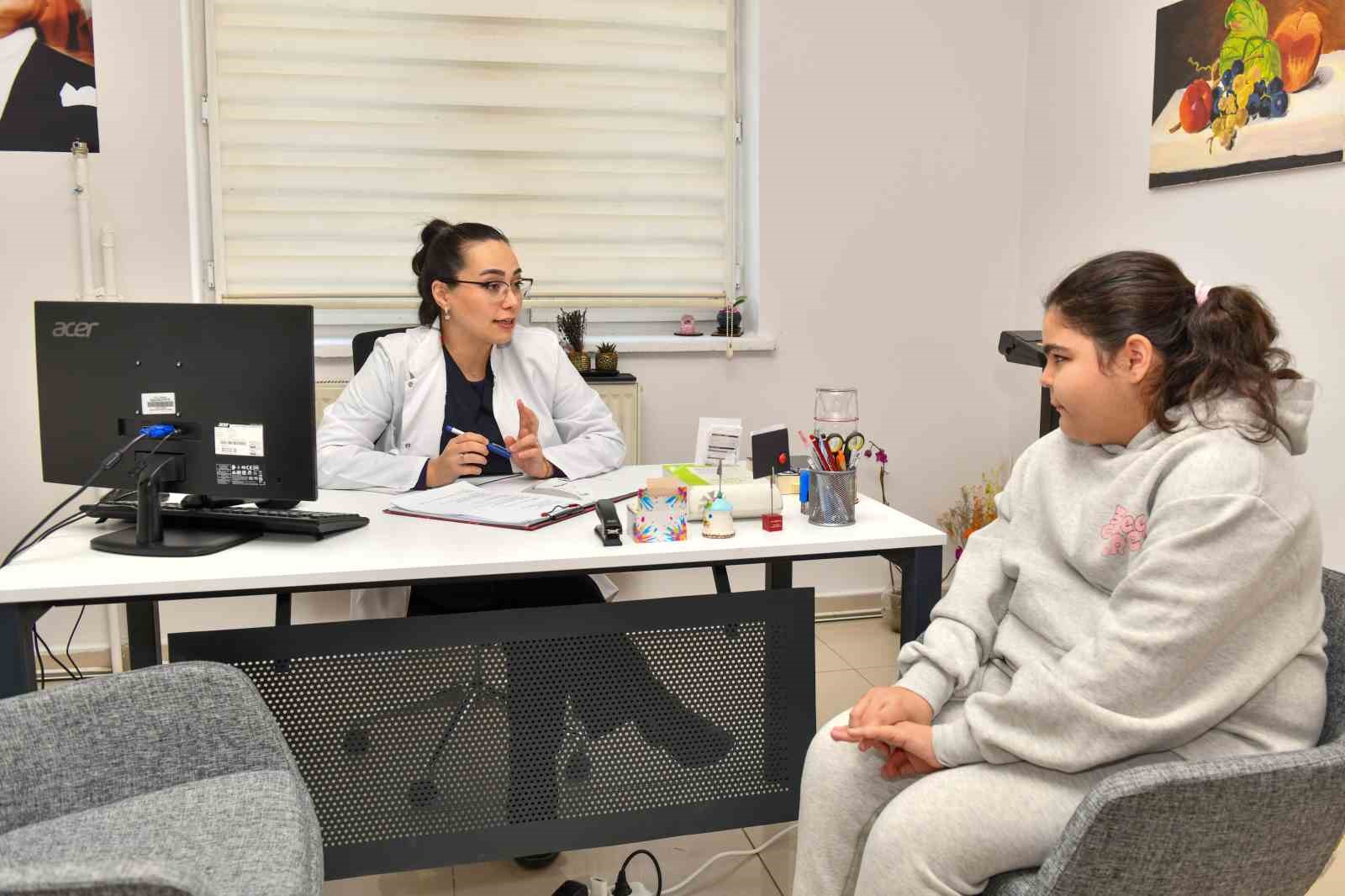 Esenyurtlu özel bireyler ve ailelerine diyetisyen ve psikolojik danışmanlık hizmeti veriliyor
