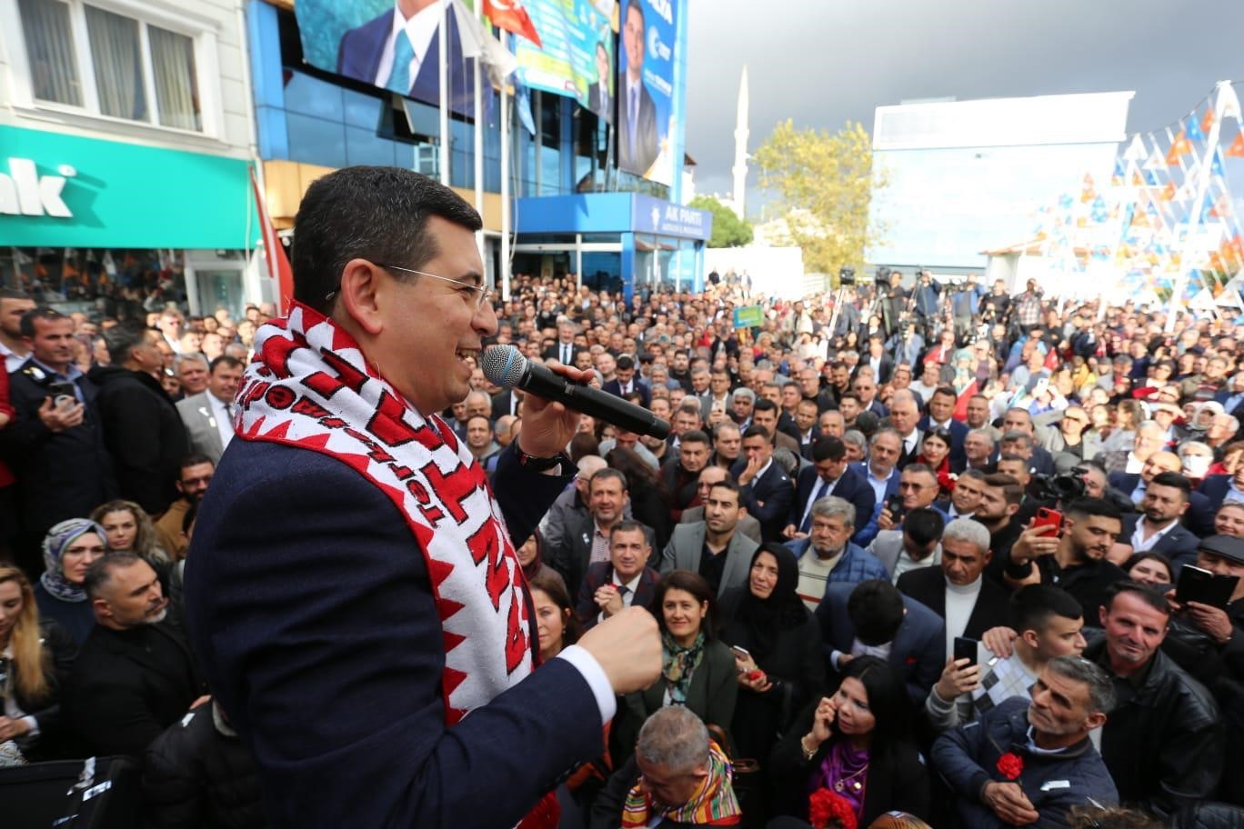 Tütüncü’ye Antalya’da coşkulu karşılama
