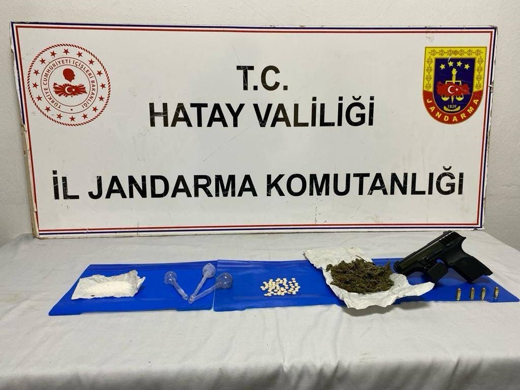 Hatay’da uyuşturucu ve kaçakçılık operasyonunda 6 şüpheli yakalandı