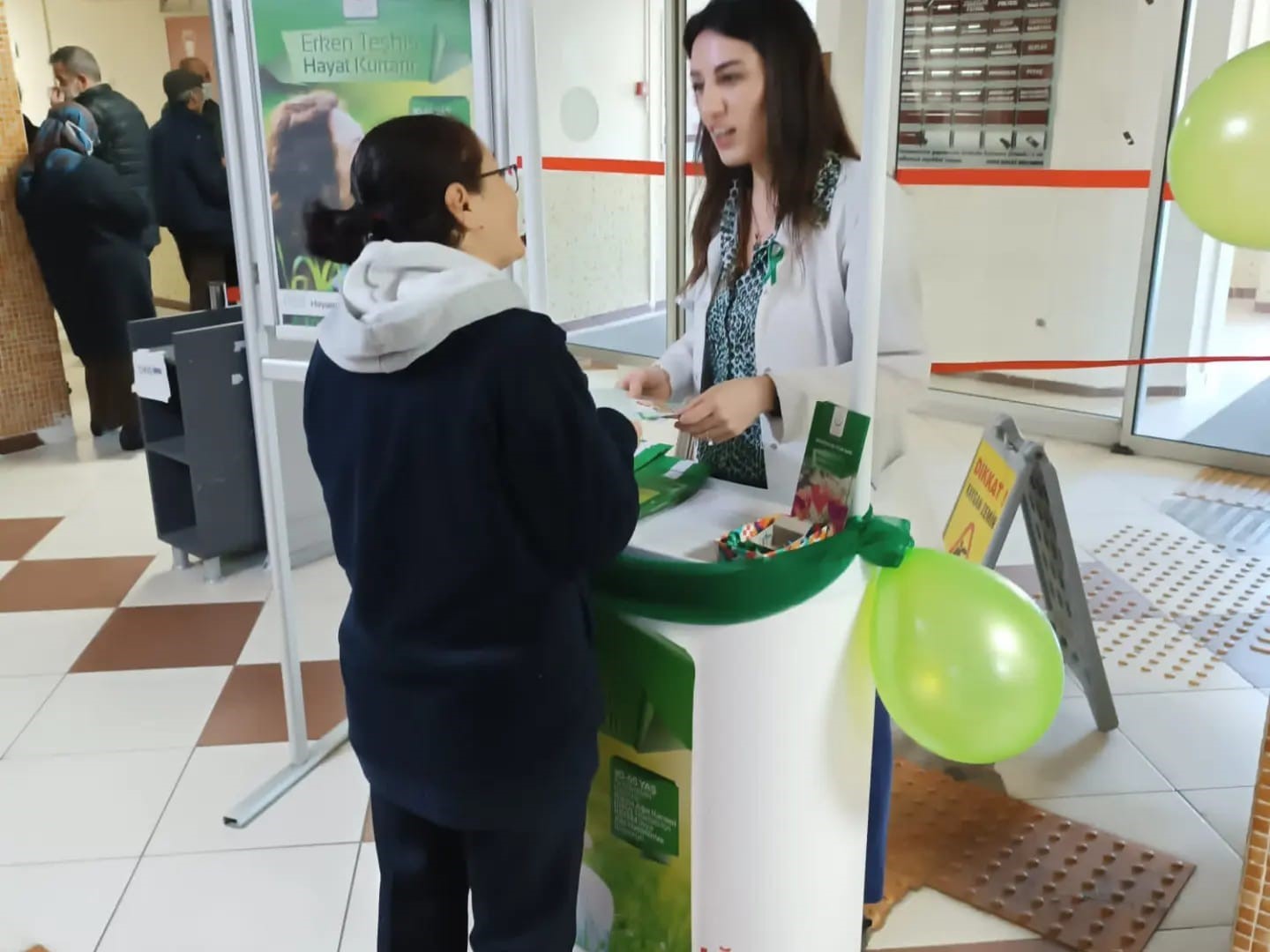 Aydınlı kadınlar ’Rahim Ağzı Kanseri’ne karşı bilgilendirildi
