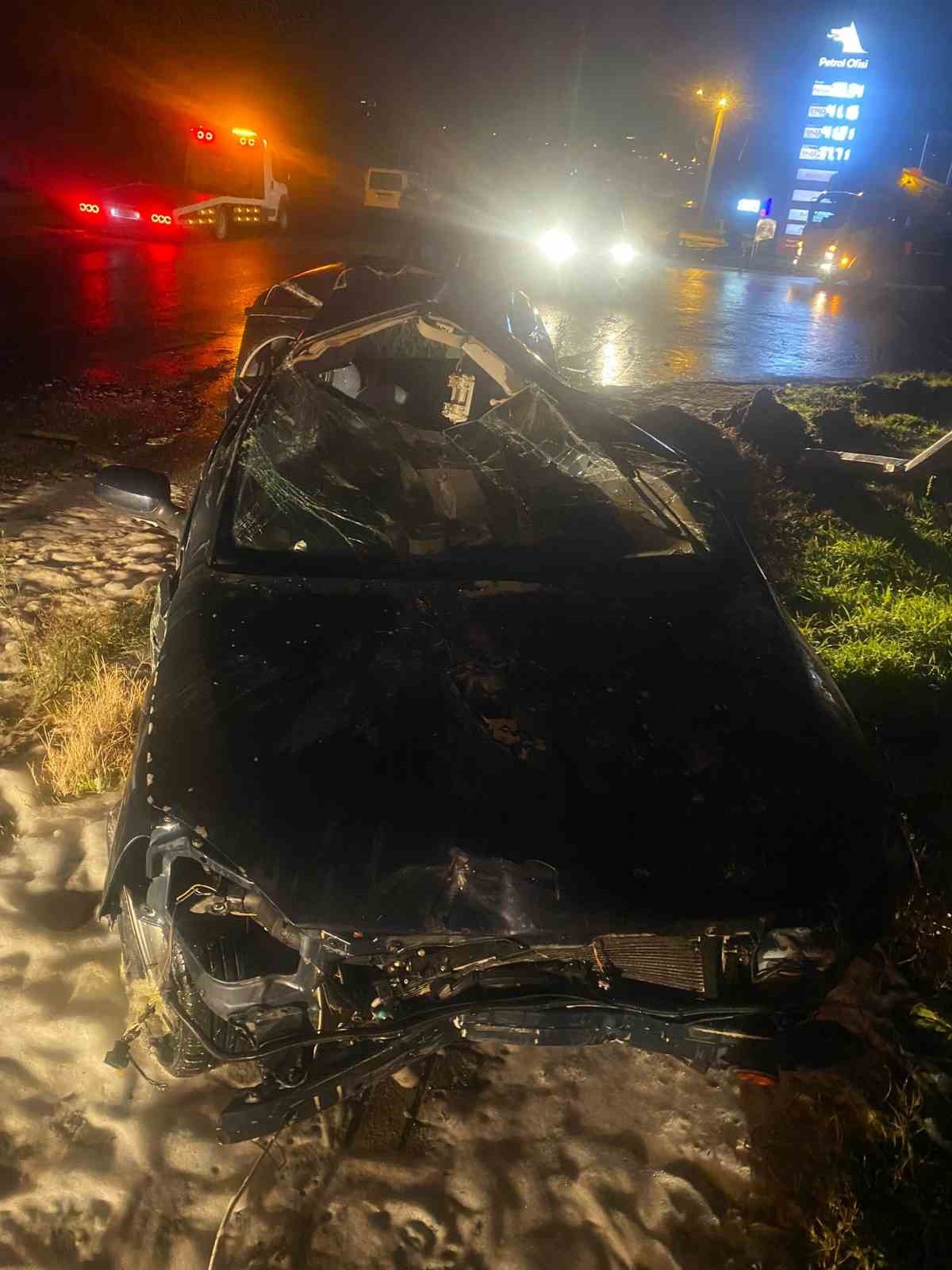 Kırklareli&rsquo;nde kaza yapan otomobil yandı: 1 yaralı

