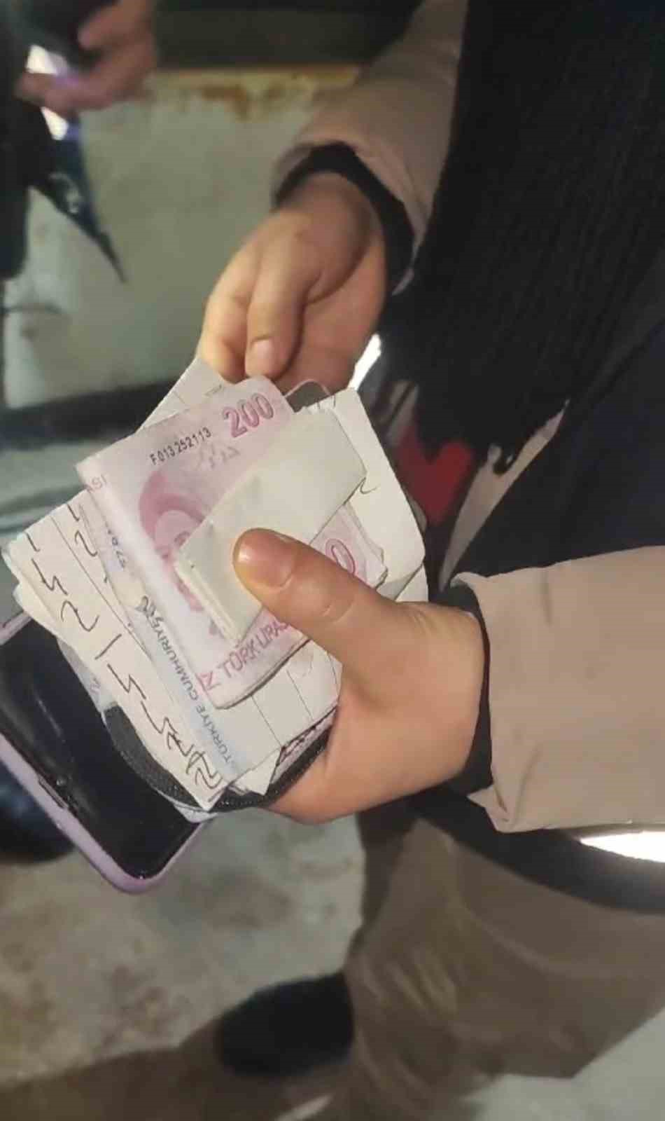 Yardımlaşma derneğine kumar operasyonu