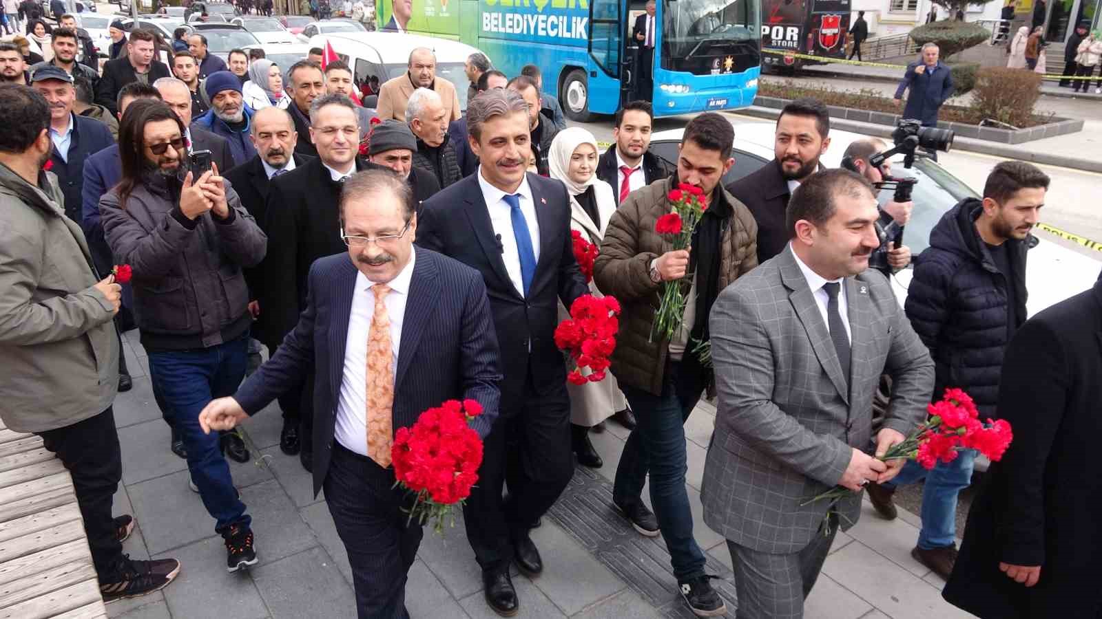 AK Parti Yozgat Belediye Başkan adayı Celal K&ouml;se&lsquo;ye coşkulu karşılama
