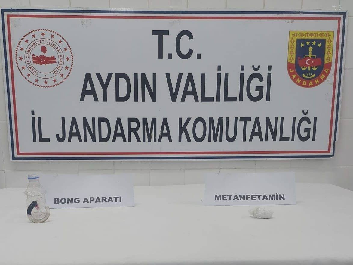 Üzerinde uyuşturucu ile yakalandılar