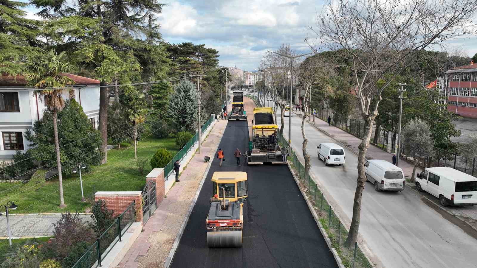 Mustafakemalpaşa’nın altyapısı sil baştan yenileniyor
