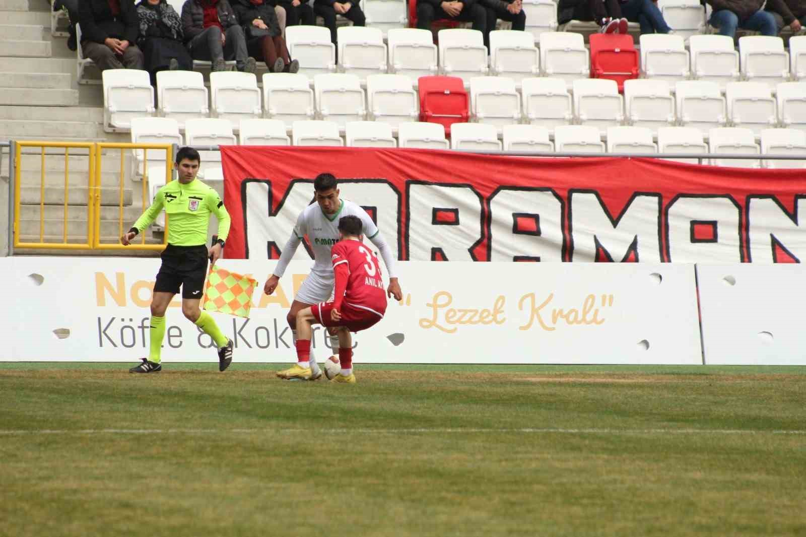 Denizlispor, Karaman&rsquo;dan puansız d&ouml;n&uuml;yor
