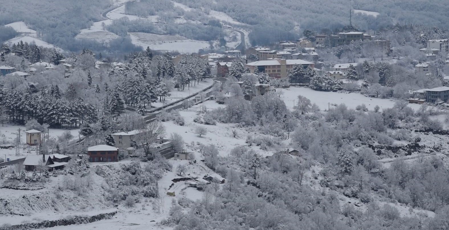 Kırklareli’de vatandaşlar karın tadını çıkardı