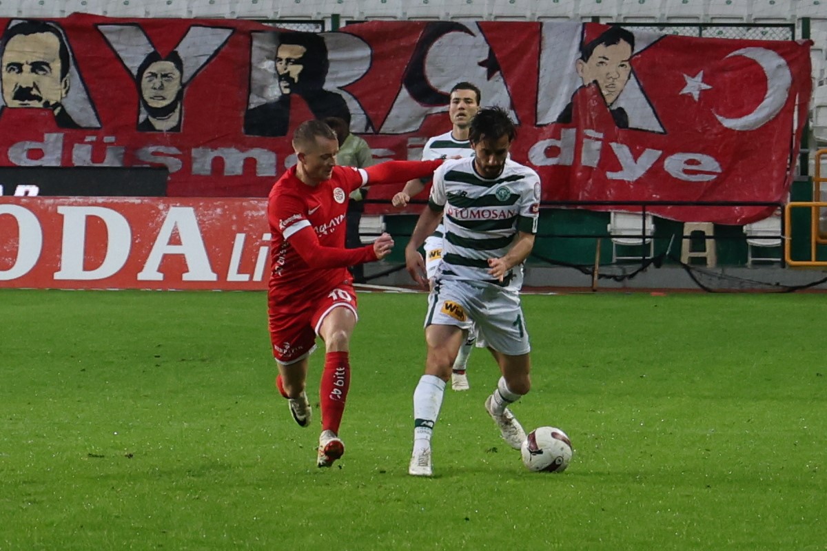 Trendyol Süper Lig: Konyaspor: 1 - Antalyaspor: 1 (Maç sonucu)