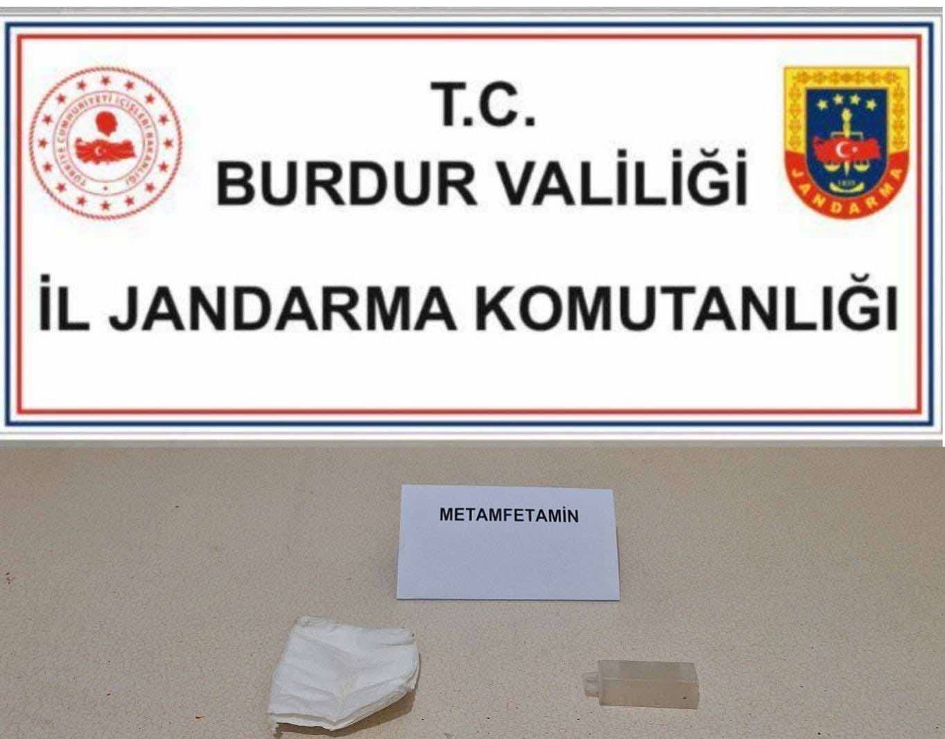Burdur&rsquo;da  uyuşturucu operasyonlarında 2 kişiye adli işlem yapıldı
