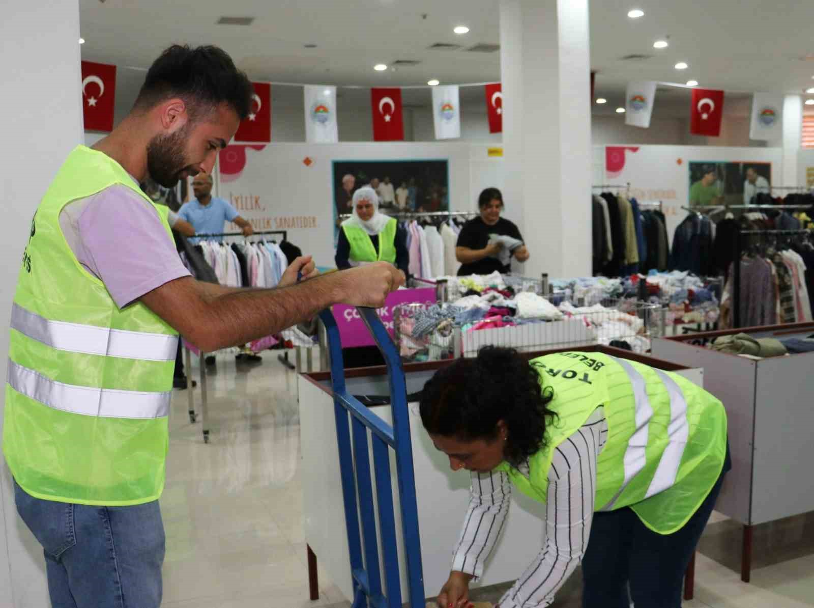 Toroslar’ın ’Hayır Çarşısı’ 150 bin kişiye ulaştı