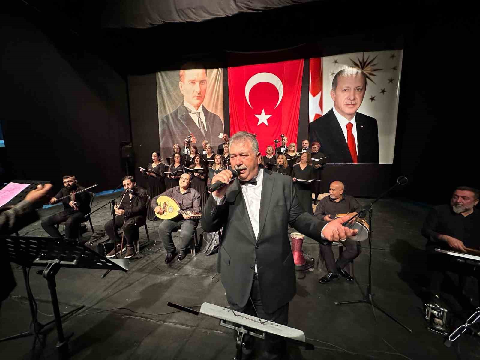 Medeniyetler Koro konser büyük beğeni aldı
