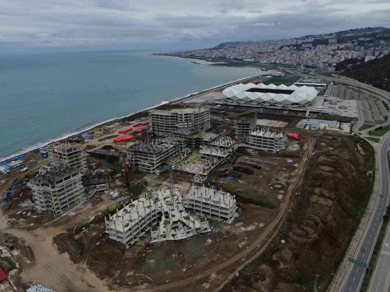 Trabzon Şehir Hastanesi’nin inşaatı yükseliyor